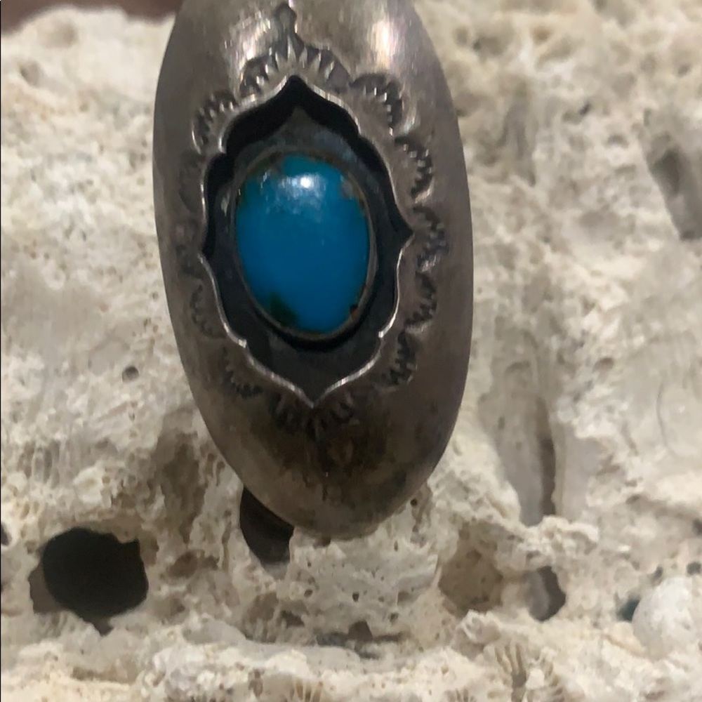 Native American Shadow Box Ring - Picture 4 of 4